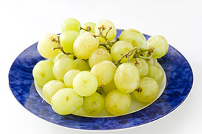 Century Farms Thompson Seedless Grapes